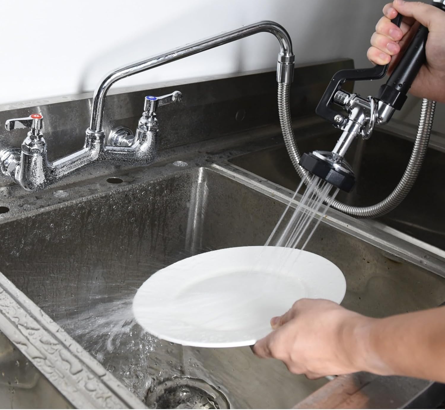45” Stainless-Steel Hose with  - đánh giá và giá Commercial Kitchen Taps